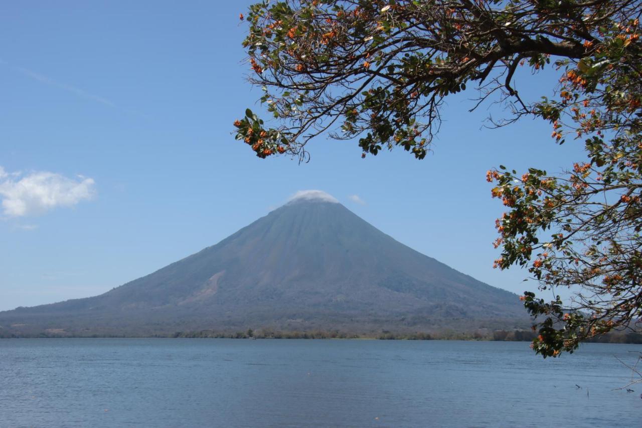 Hotel La Sirenita - Ometepe Altagracia Exterior foto